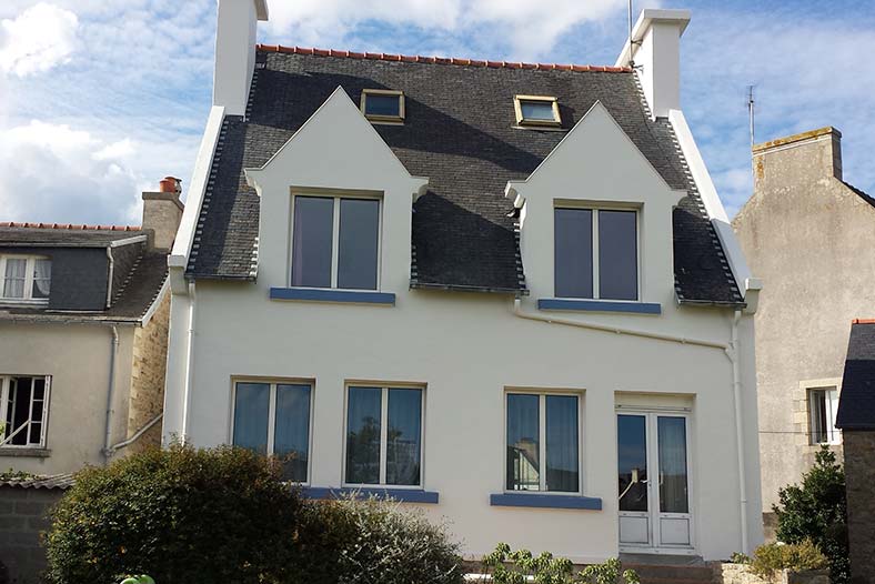 Ravalement de façade peinture blanche